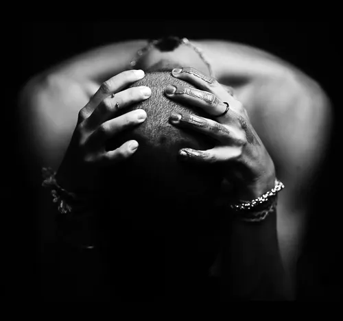 BnW Portrait 24 036588a0