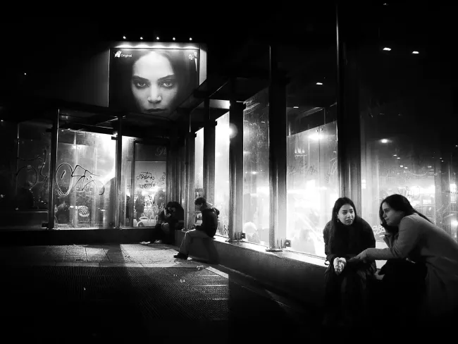 Elodie - Street Photography