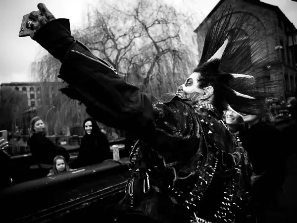 Punk Londra 97740d8b